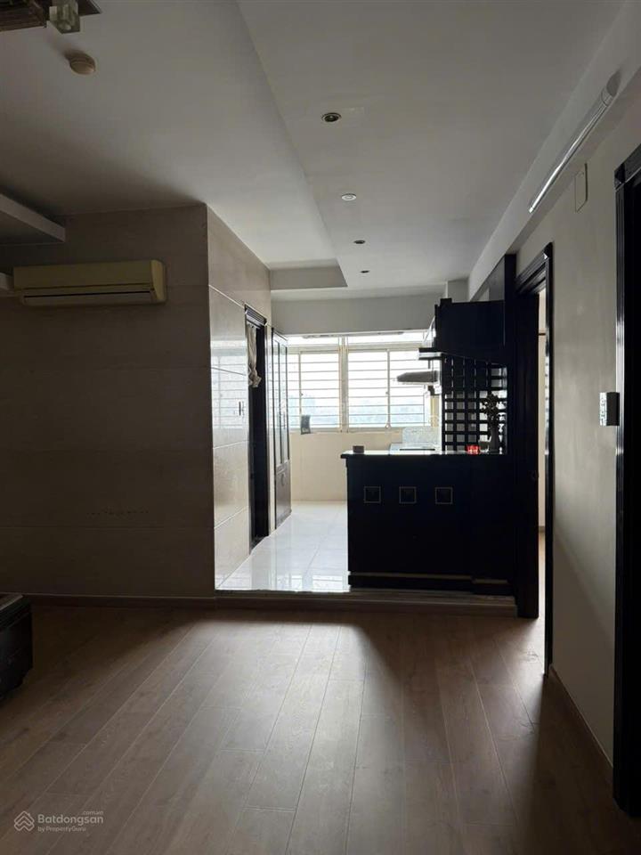Cần cho thuê căn hộ h3 hoàng diệu q4 dt 71m2, 2 phòng ngủ ,1wc