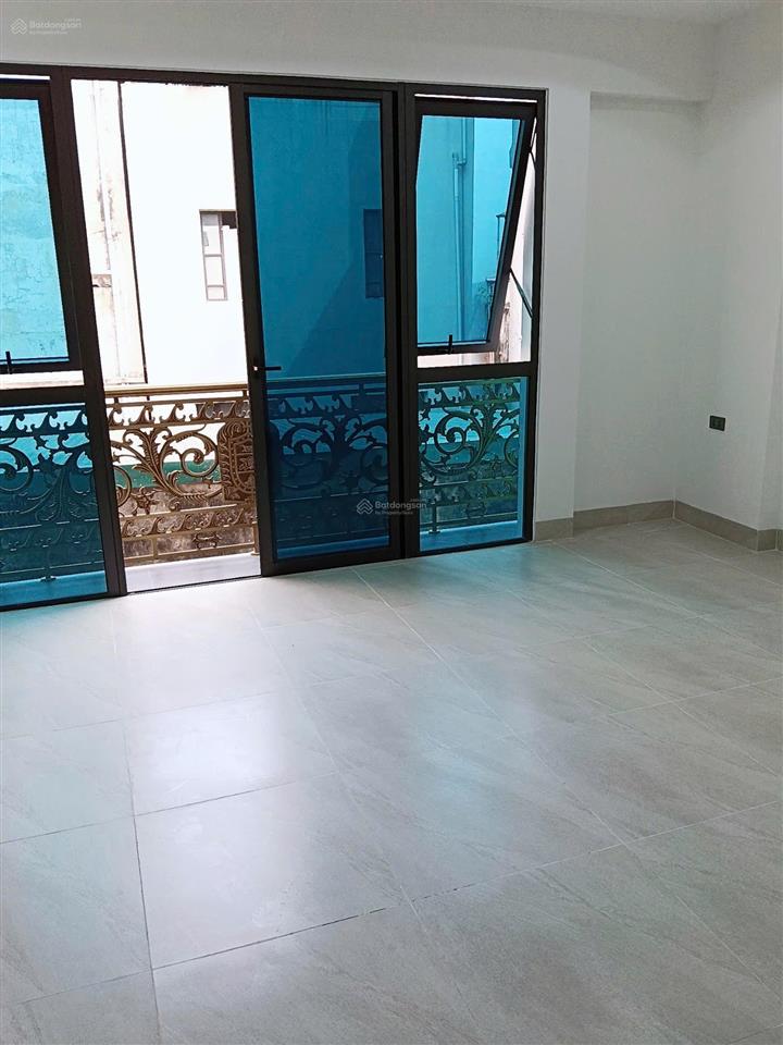 Nhà đồng cổ 6 tầng tm  50m  oto đỗ cửa  ngõ nông gần phố  gần hồ tây  15 tỷ  zalo 0902 202 ***