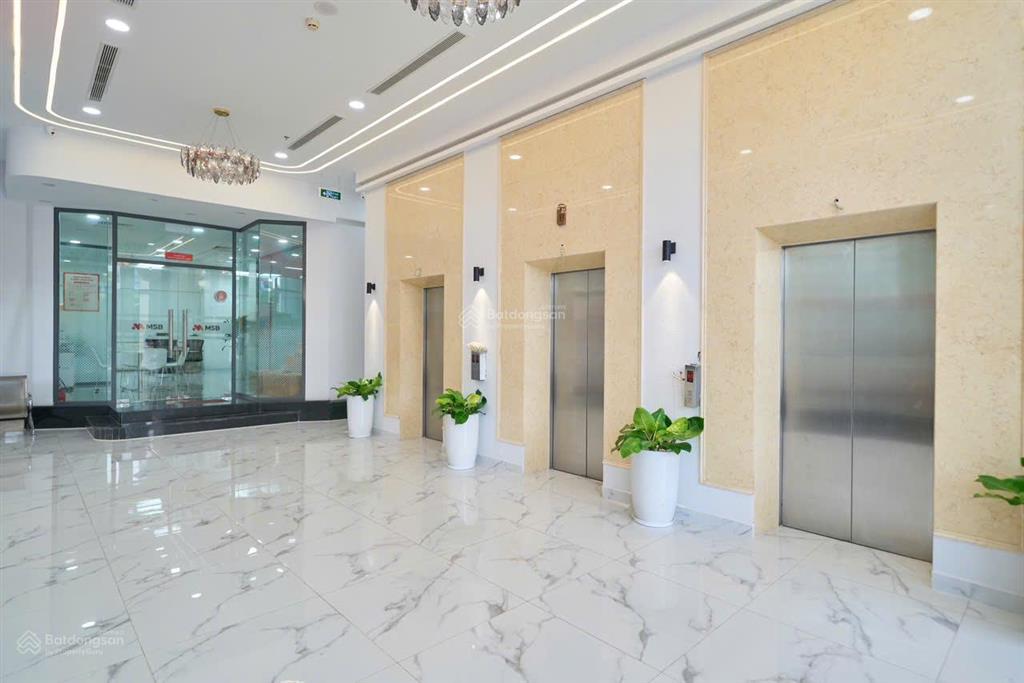Cho thuê văn phòng đường nguyễn công trứ nằm ngay trung tâm tài chính quận 1, diện tích 90m2