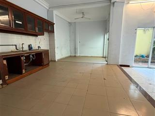 Cho thuê nhà đẹp ngay khu phạm viết chánh  ngay cầu thị nghè dt 12x20m trệt, 2 lầu, st giá 39tr