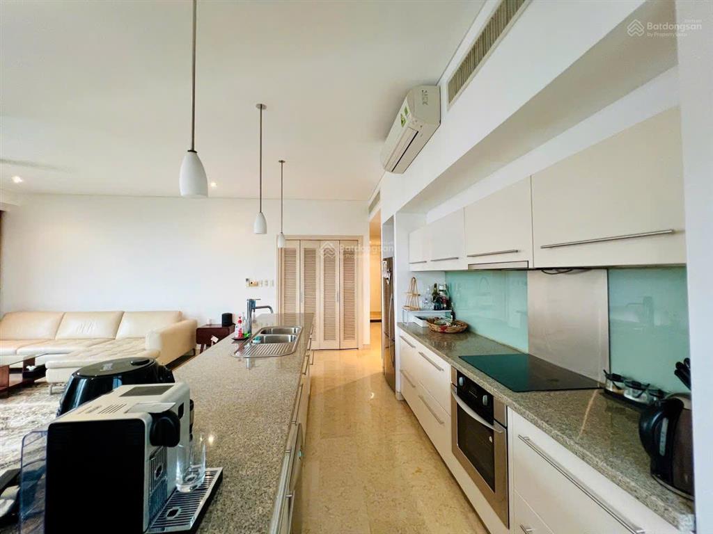 Cần bán căn hộ avalon saigon apartments full nt đường ntmk, p. bn, q. 1