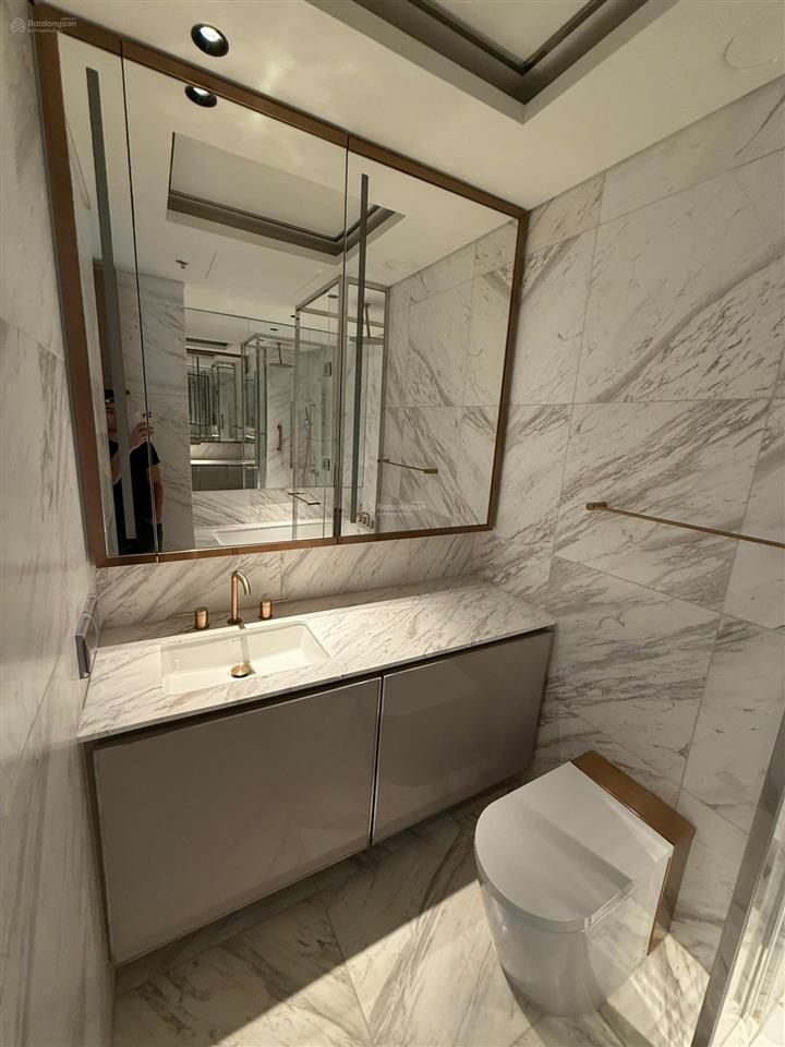 Cần bán gấp chcc tòa sea grand marina saigon, shld, giá rẻ, view trực diện sông, 63m2, 1pn, 1wc,q1.