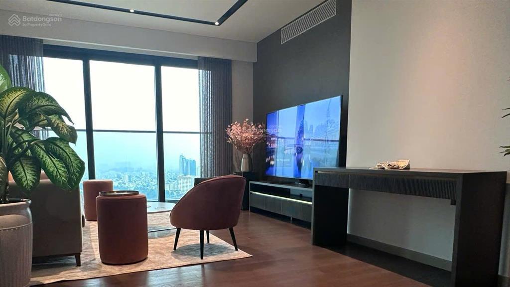 Cần sang nhượng rất gấp chcc grand marina saigon, giảm còn 63,8 tỷ, 160m2, 3pn, 3wc, shld