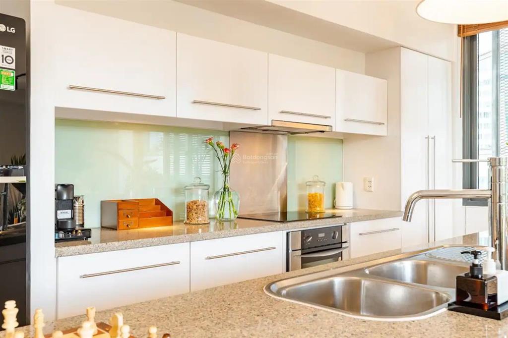 Cần cho thuê nhanh căn hộ 2pn avalon saigon apartments nguyễn thị minh khai, p. bn, q. 1