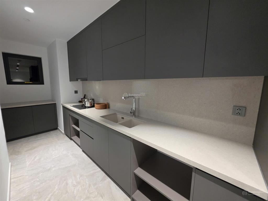 Cần cho thuê gấp siêu rẻ ch 2pn, 90m2, 45tr bao pql, lancaster legacy, nguyễn trãi, q1