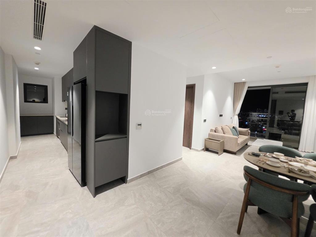 Cần cho thuê gấp siêu rẻ ch 2pn, 90m2, 45tr bao pql, lancaster legacy, nguyễn trãi, q1