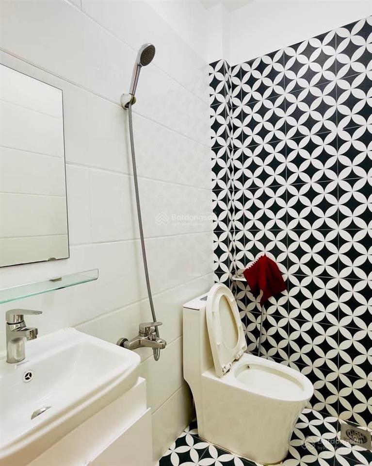 Chính chủ bán gấp nhà nguyễn thái sơn  gò vấp, dt 48m2, hẻm 5m, shr, cho thuê 16tr/th