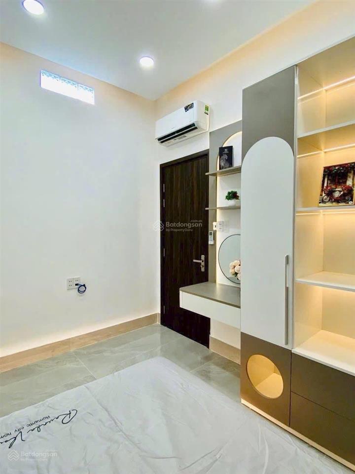 Chủ bán gấp đi định cư nhà đẹp lê lợi shr 52m2  4x13m