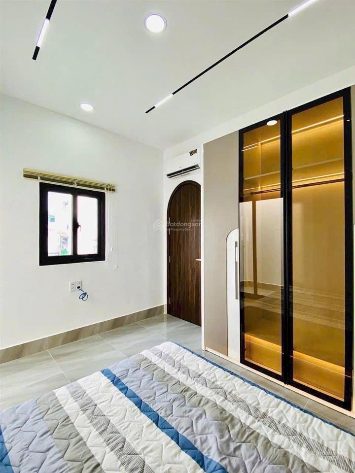 Chủ bán gấp đi định cư nhà đẹp lê lợi shr 52m2  4x13m