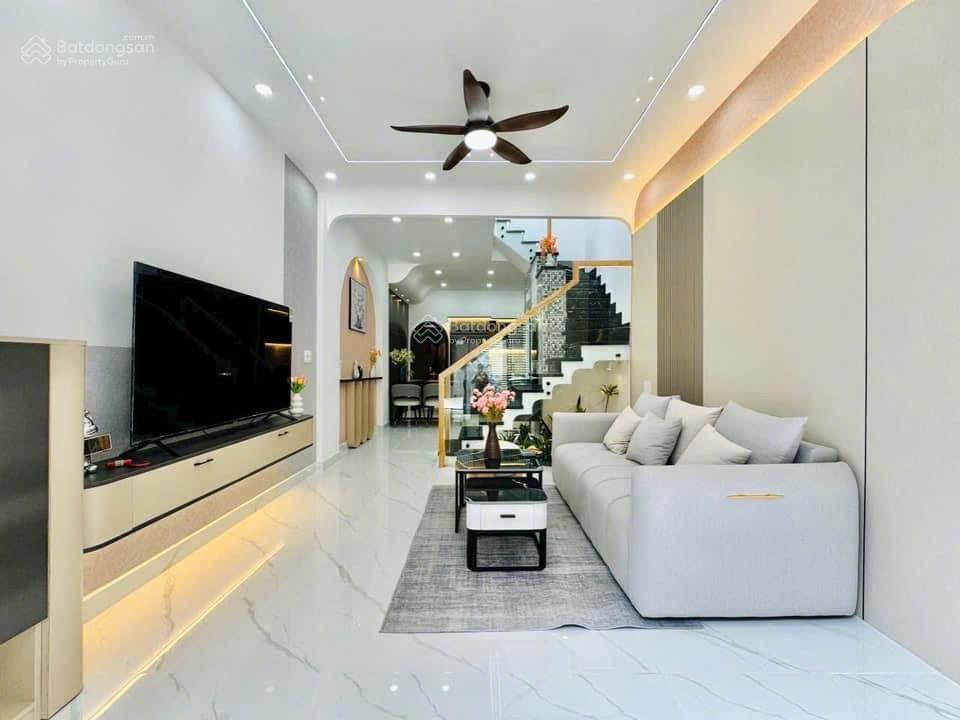 Sở hữu nhà đẹp trung tâm gò vấp  full công năng giá mềm dt 47m2