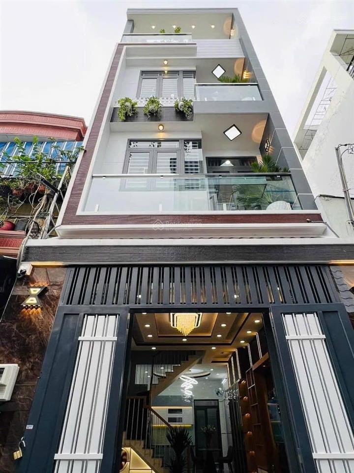 Chủ đi định cư cần bán nhanh nhà đẹp 3pn 3wc giá 3tỷ150 dt 56m²(4x14) shr