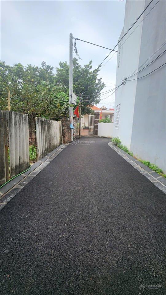 Nhỉnh 4 tỷ 64m thôn vệ, nam hồng, ô tô vào đất