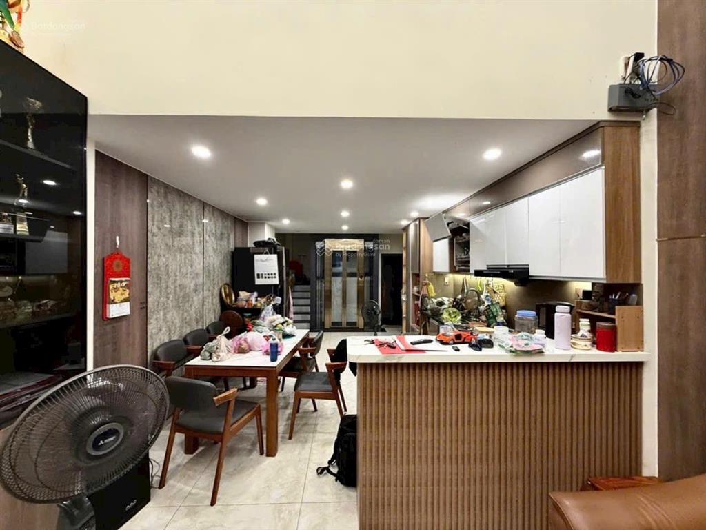 Siêu phẩm nhà đẹp tân sơn nhì 5 tầng có thang máy, gần aeon tân phú