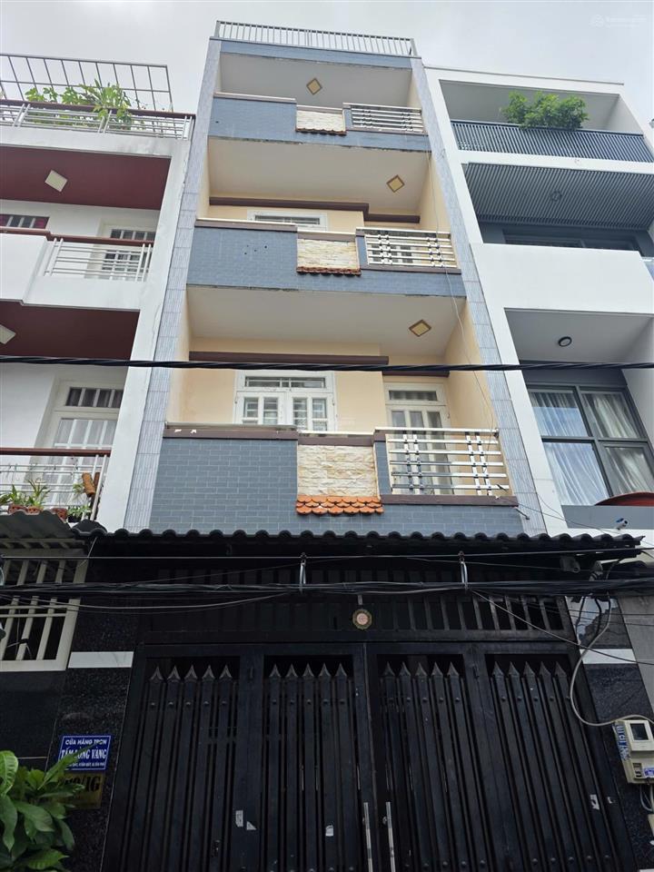 7.3 tỷ hxh gò dầu tân quý. dt 4x14m nhà 3 lầu đẹp