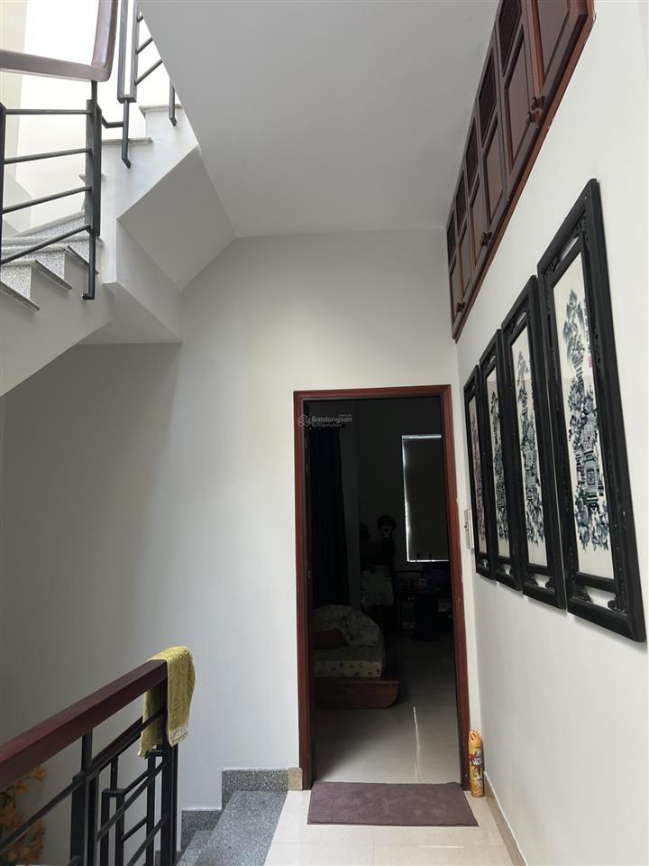 Bán nhà hẻm xe hơi phường tân sơn nhì 5x18m nhà 3 lầu giá 6,7 tỷ tl