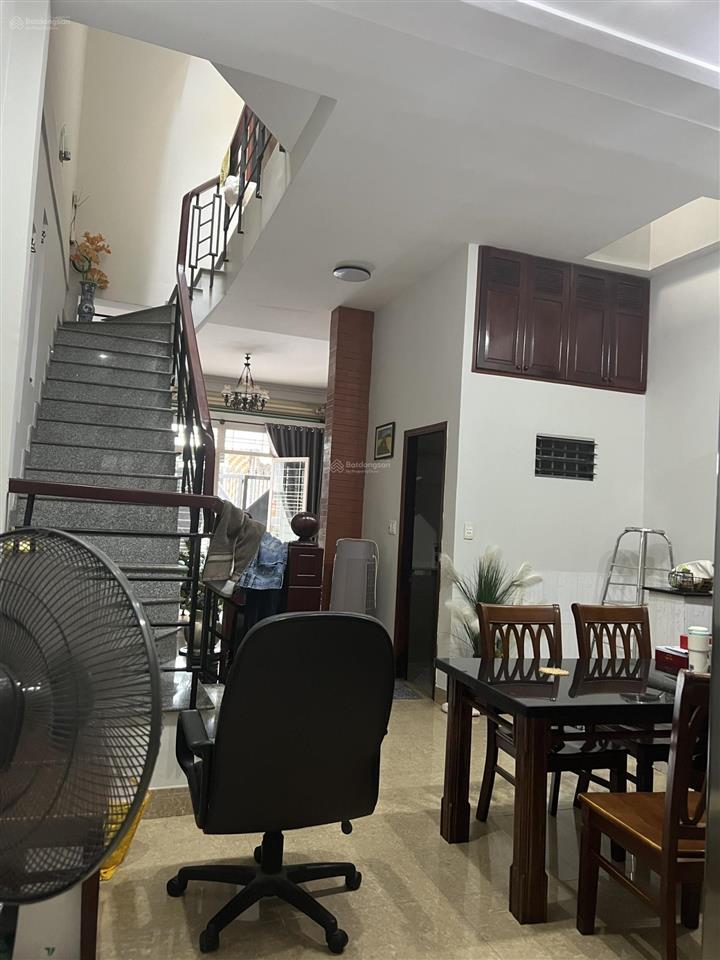 Bán nhà hẻm xe hơi phường tân sơn nhì 5x18m nhà 3 lầu giá 6,7 tỷ tl