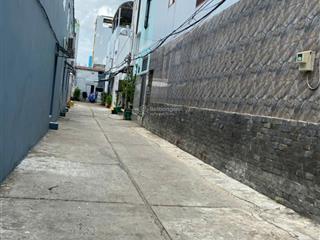 Bán dãy nhà trọ ngay lê văn quới ngã tư 4 xã, 4x16m, 5 phòng giá 4,6
