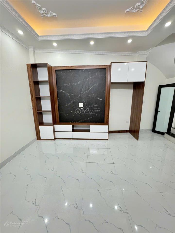 Bán nhà 38m2x5 tầng mới cực đẹp thang máy ô tô đỗ cửa phố đại cát, liên mạc, thượng cát giá 