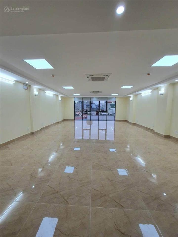 Tòa văn phòng nam trung yên, cầu giấy dt 100m2, 1 hầm, 7 nổi. thông sàn, thang máy, pccc giá 115tr
