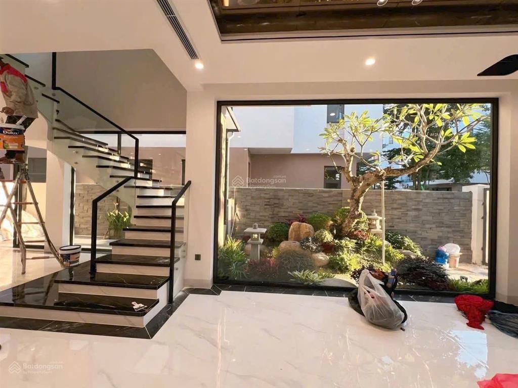 Độc quyền căn xẻ khe vịnh tây ocp2  100m2 + 40m2 sân vườn  đối diện trường học  giá tốt nhất