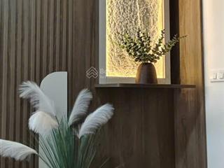 Cho thuê chung văn phòng trong căn hộ 115m2  tại toà c37 bắc hà  17 tố hữu giá 6tr  0961 068 ***