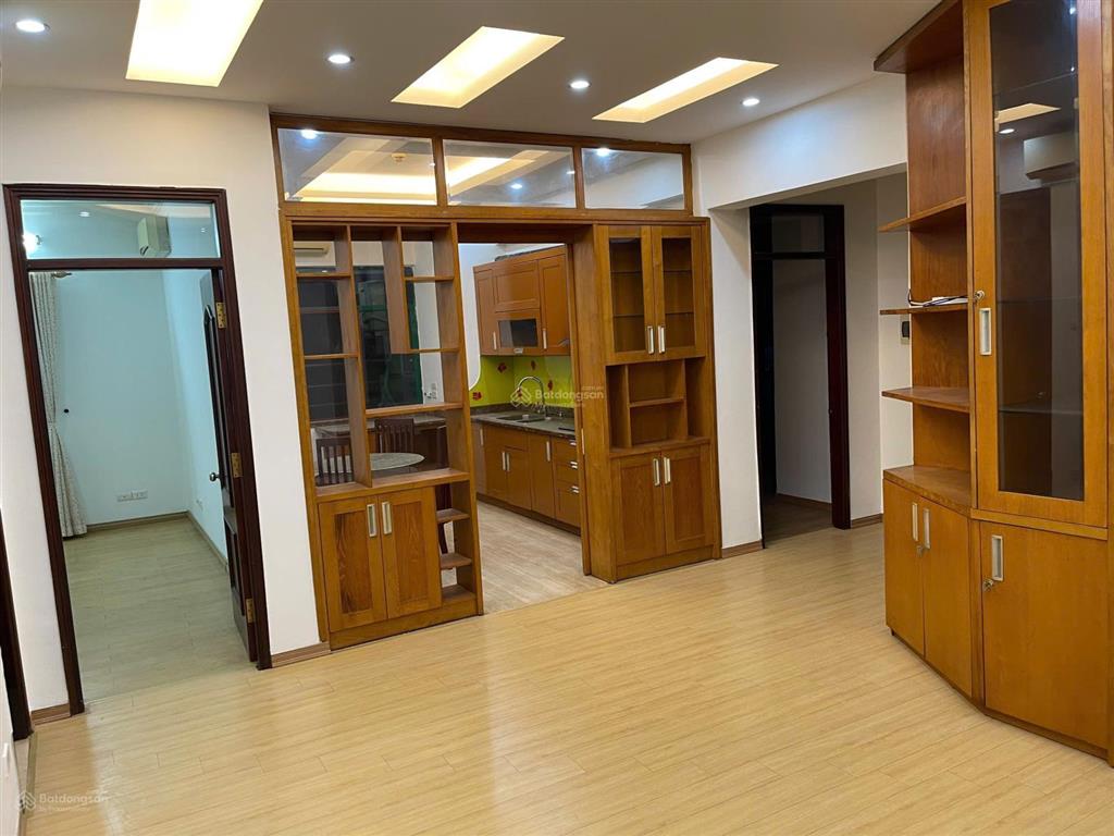 Cho thuê căn hộ 18t1  lê văn lương 3pn 2wc full đồ giá 16tr tt3c1. 0984 677 ***