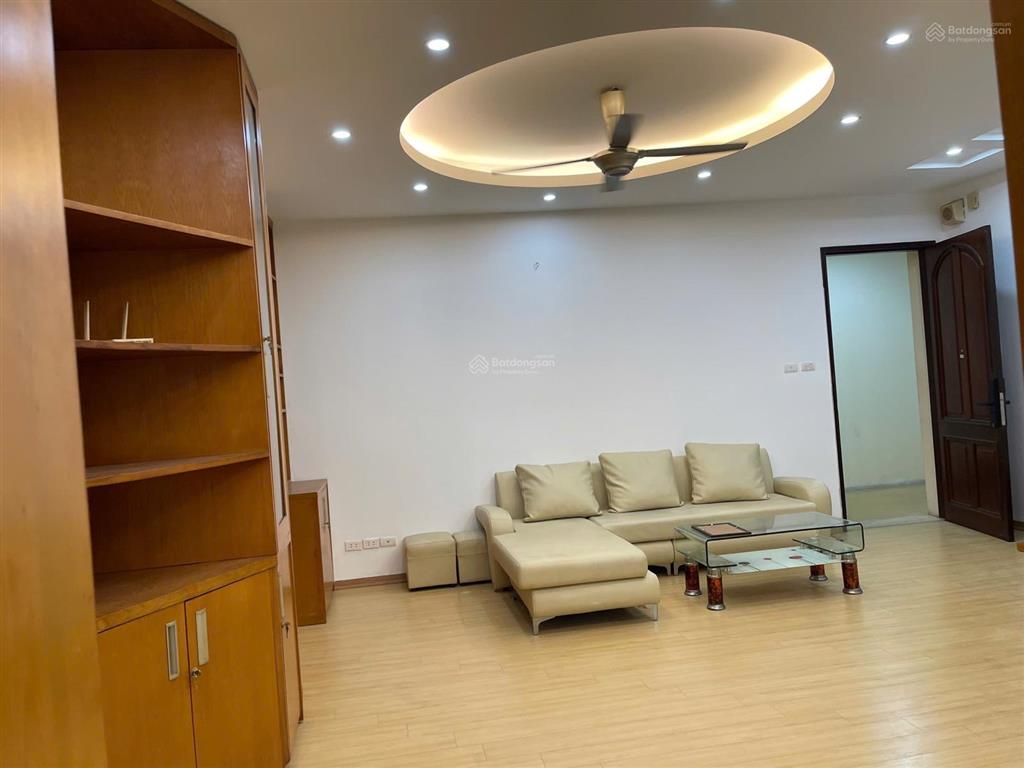 Cho thuê căn hộ 18t1  lê văn lương 3pn 2wc full đồ giá 16tr tt3c1. 0984 677 ***