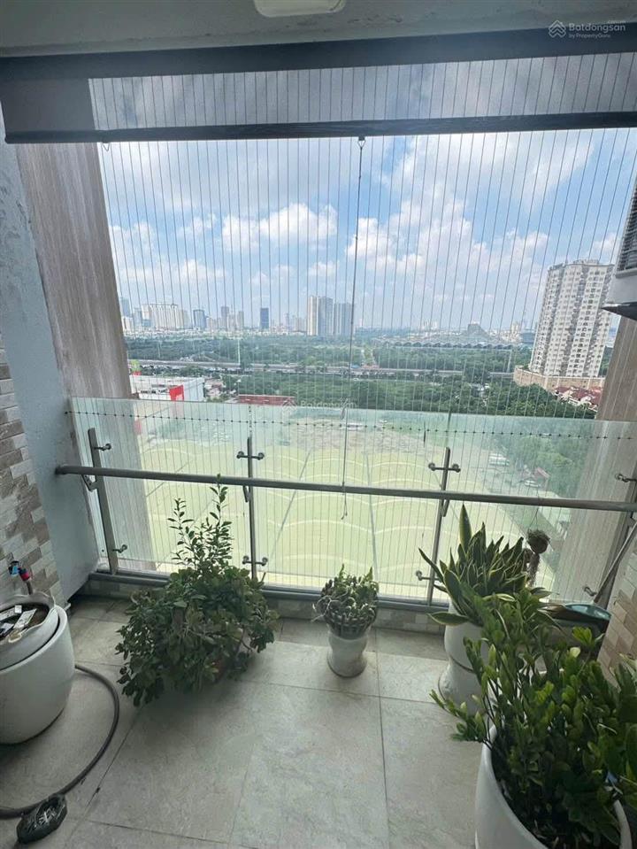 Cho thuê cc ct4 vimeco ii, 22 triệu, 141m2, 3pn + 2vs, đẹp, nhiều tiện ích