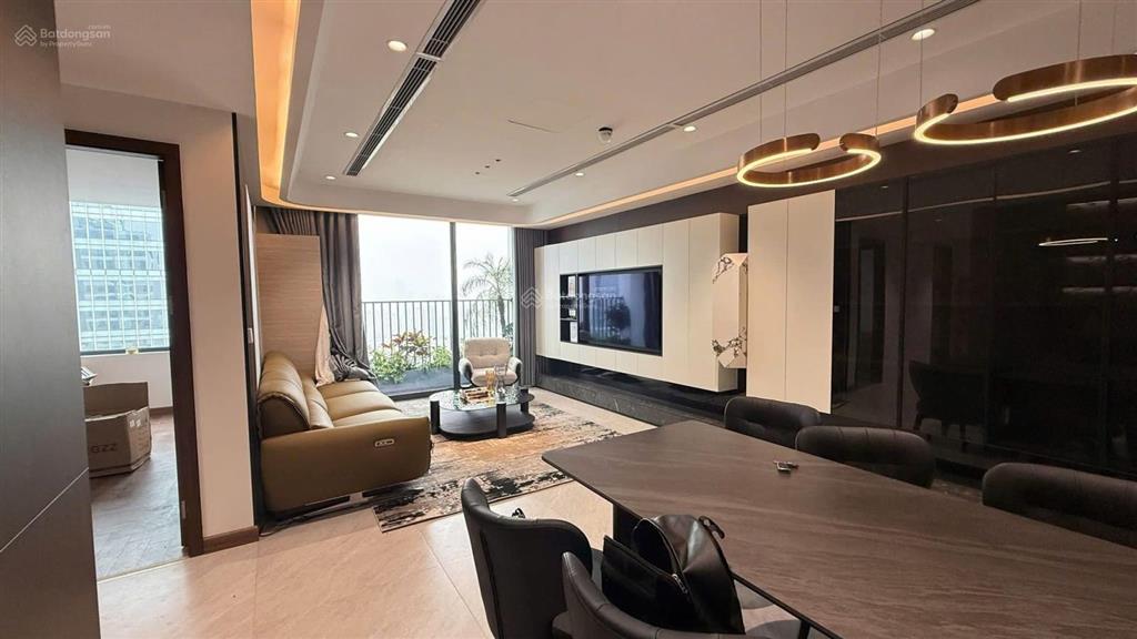 Cho thuê nhà mặt phố tại làng việt kiều châu âu euroland, 40 triệu vnd, 140m2, hàng hiếm giá tốt