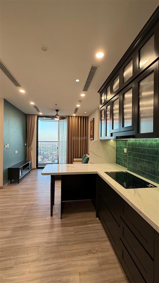 Bán cc tại khu đô thị ecopark, toà sf1  65m2 (2pn 2vs) nhà đẹp full đồ mới. giá rẻ 4,9 tỷ
