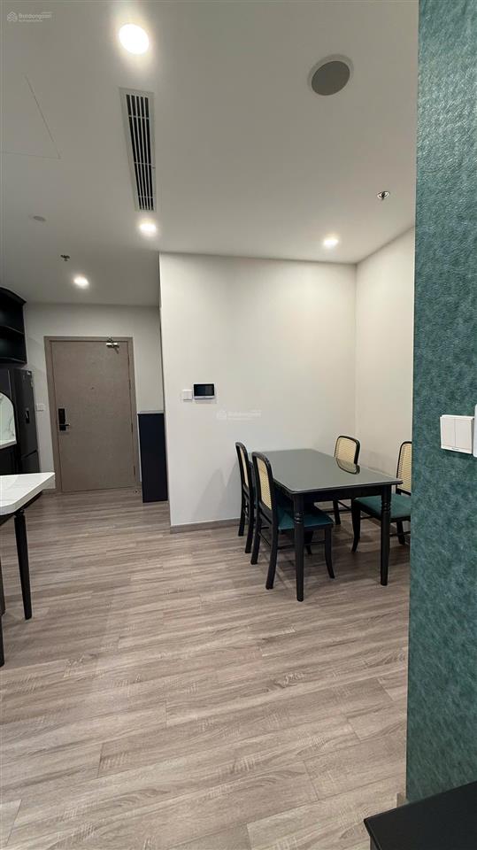Bán căn hộ sf1  2pn, 2wc, full 63m2 tại khu đô thị ecopark, 4,9 tỷ vnd, đẹp, nhiều tiện ích