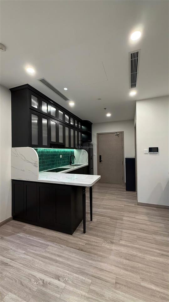 Bán căn hộ sf1  2pn, 2wc, full 63m2 tại khu đô thị ecopark, 4,9 tỷ vnd, đẹp, nhiều tiện ích