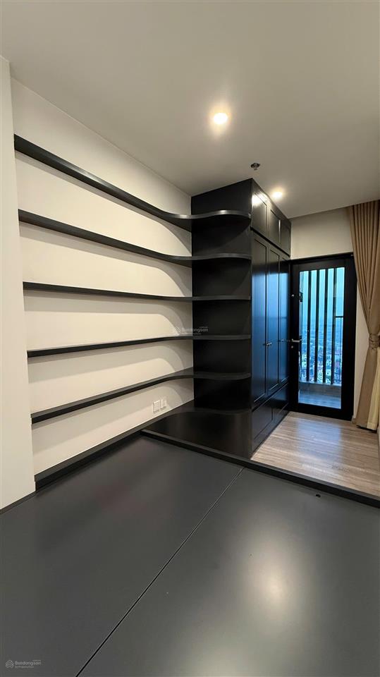 Bán căn hộ sf1  2pn, 2wc, full 63m2 tại khu đô thị ecopark, 4,9 tỷ vnd, đẹp, nhiều tiện ích