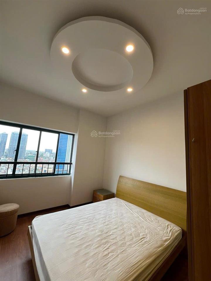 Cho thuê căn hộ 71 nguyễn chí thanh 3pn full đồ giá 14,5tr/tháng.  0984 677 ***