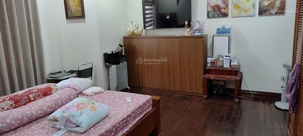 Cho thuê căn hộ chung cư m5 nguyễn chí thanh 150m2 3pn full đồ có slot ô tô. 18tr 0984 677 ***