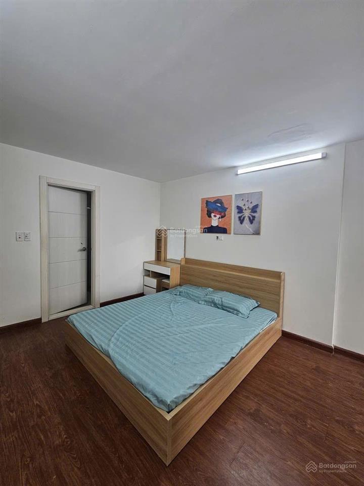 Cho thuê căn 2pn tòa thăng long yên hòa mạc thái tổ 14,5tr. 0984 677 ***