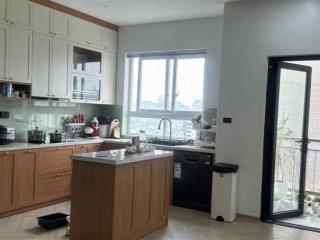 Gia đình cho thuê căn hộ 17t4  trung hoà nhân chính, đường hoàng đạo thuý 2pn 2wc full đồ đẹp