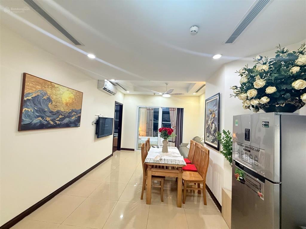 Cho thuê ch royal city, 22 triệu, 101.8m2, 2pn, 2wc, bao đẹp