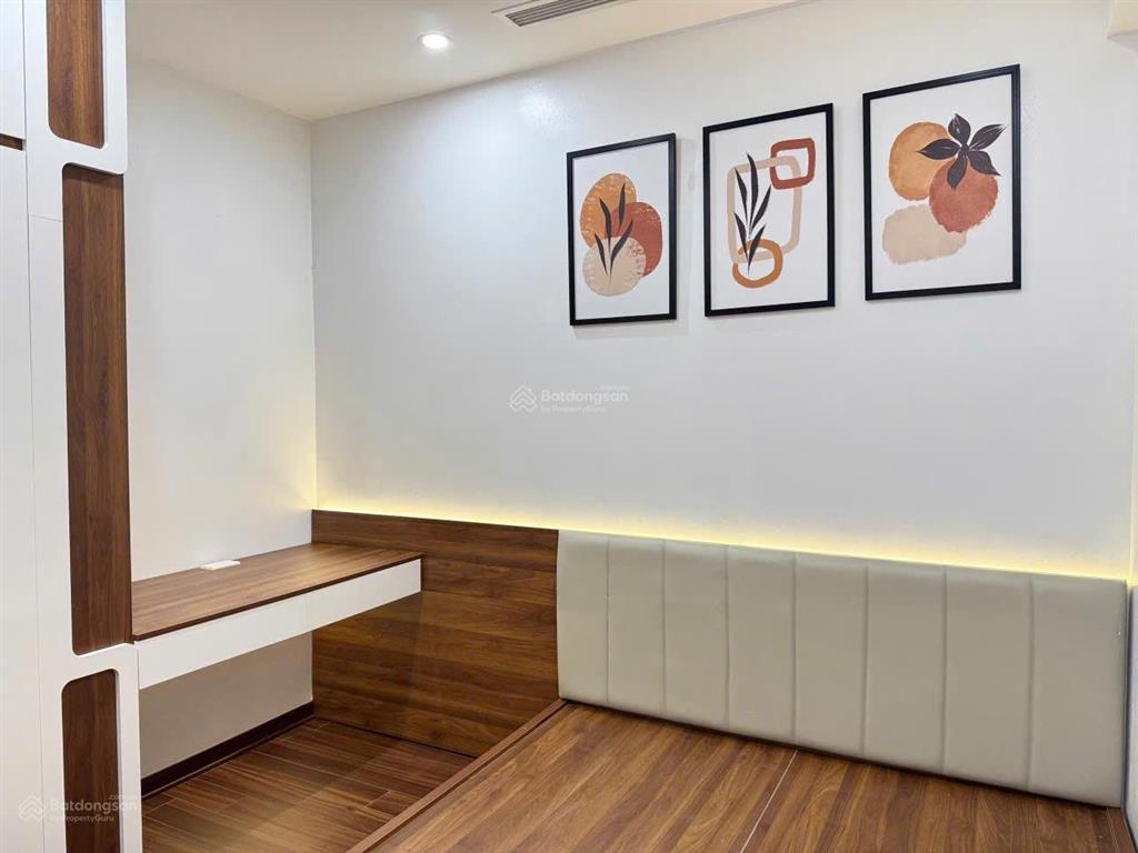 Gia đình cần bán ch 3pn view đẹp tại thống nhất complex, 8 tỷ, 88,4m2.  0918 367 ***