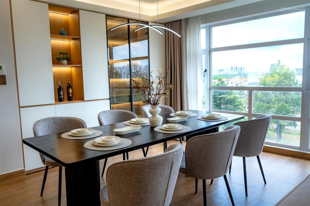 Bán căn hộ 70m2, 2pn, ban công đông bắc, 7,3 tỷ tại rivera park 69 vũ trọng phụng.  0918 367 ***