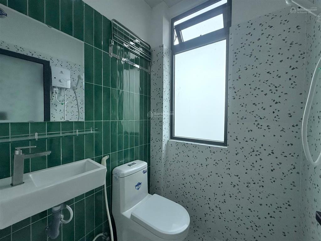 Bán nhà mặt tiền công viên, dự án kênh tham lương, hd 90tr/th góc 2mt, 6 tầng
