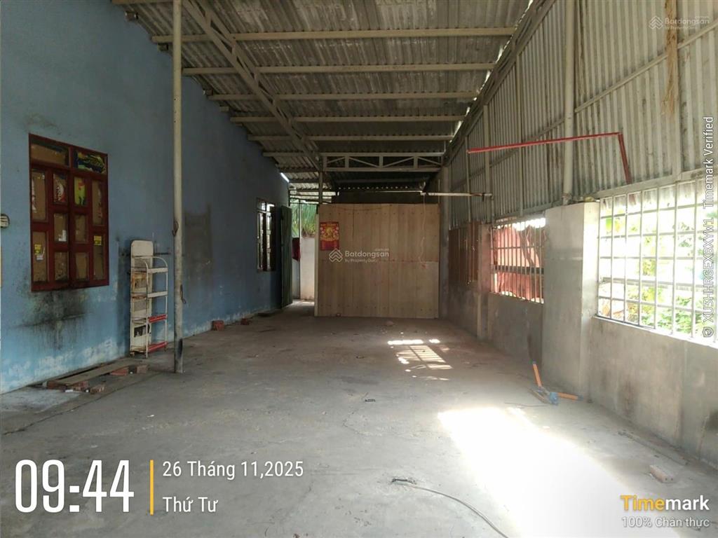 Cho thuê nhà tiền chế có mặt bằng lớn tiện kinh doanh