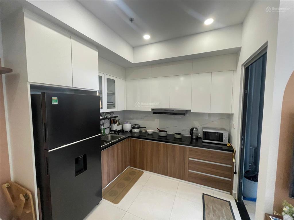 Chính chủ cần bán nhanh 2 căn 1pn và 2pn the rivana có nội thất, sẵn hợp đồng thuê 7tr5 và 9tr5