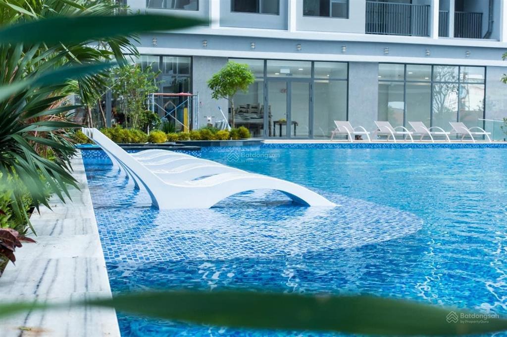 Chủ thân gửi bán gấp căn 1pn2ty3, 2pn  3ty150 the rivana sổ sẵn, tặng ít nội thất.