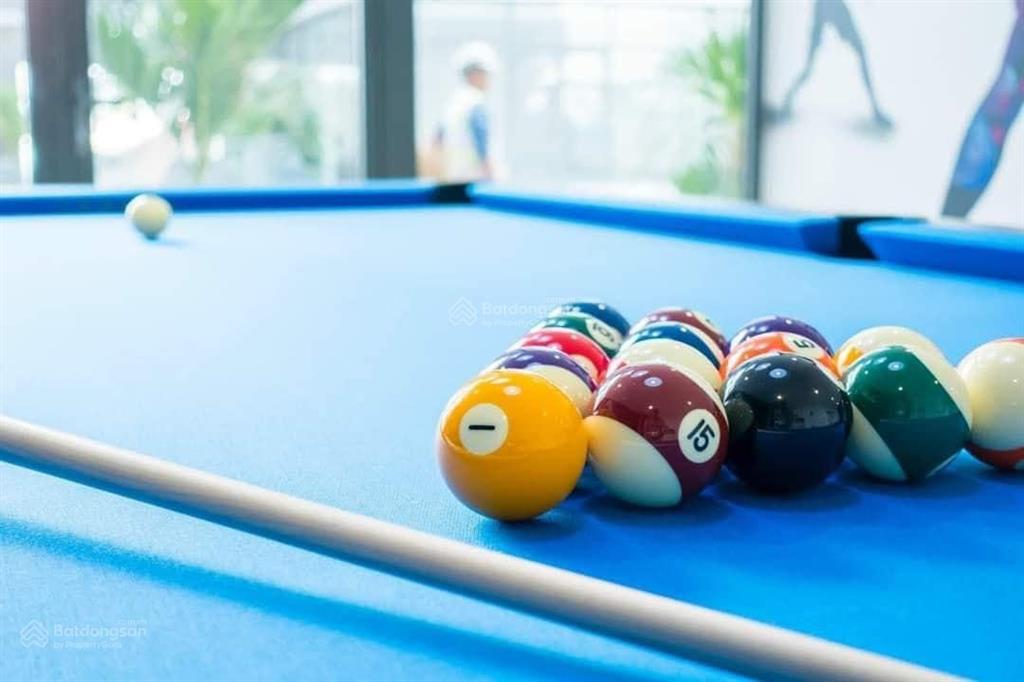 Chủ thân gửi bán gấp căn 1pn2ty3, 2pn  3ty150 the rivana sổ sẵn, tặng ít nội thất.