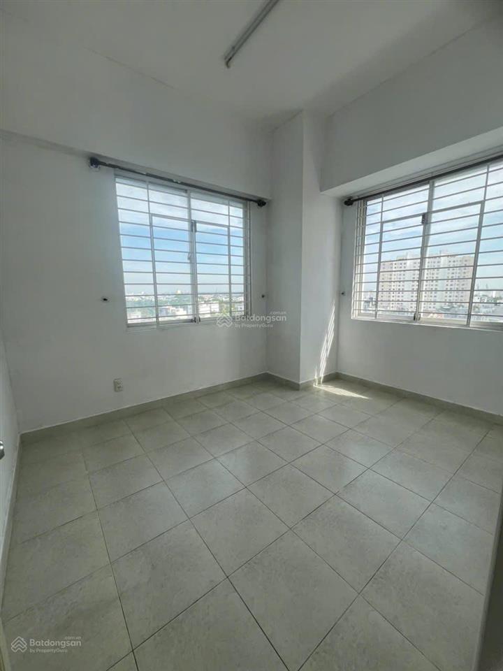 Bán căn hộ phú mỹ thuận. 87m2, 3pn, 2wc, căn góc view sông, giá 2,5 tỷ