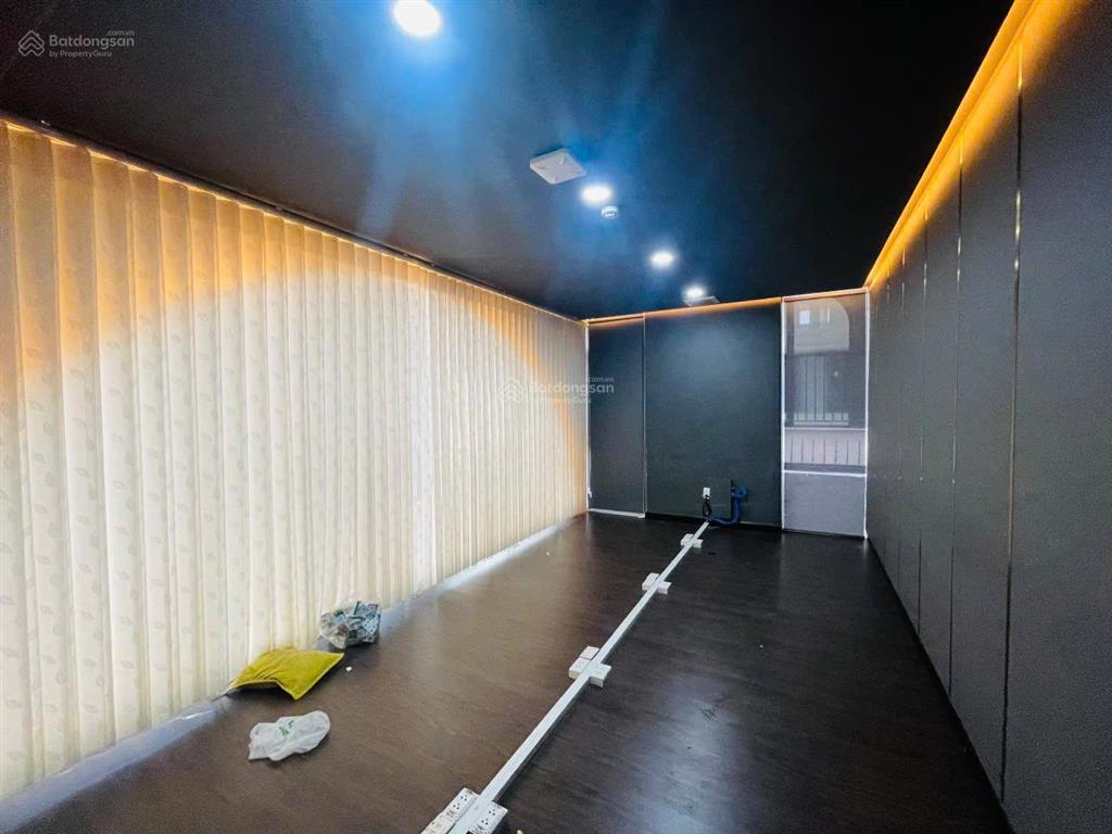 Cho thuê siêu phẩm mới siêu hot gần 1300m2 tại đảo kim cương quận 2
