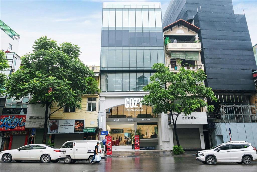 Cho thuê mặt tiền ngang 8m song hành quận 2