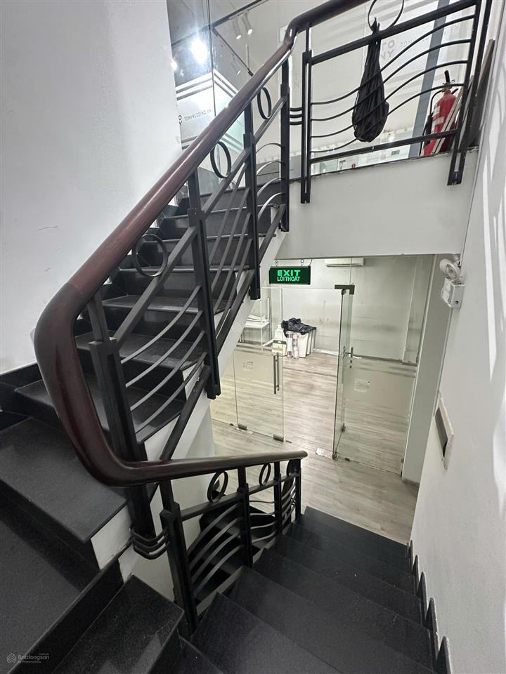 Cho thuê tòa nhà sd 800m2 lương định của, quận 2