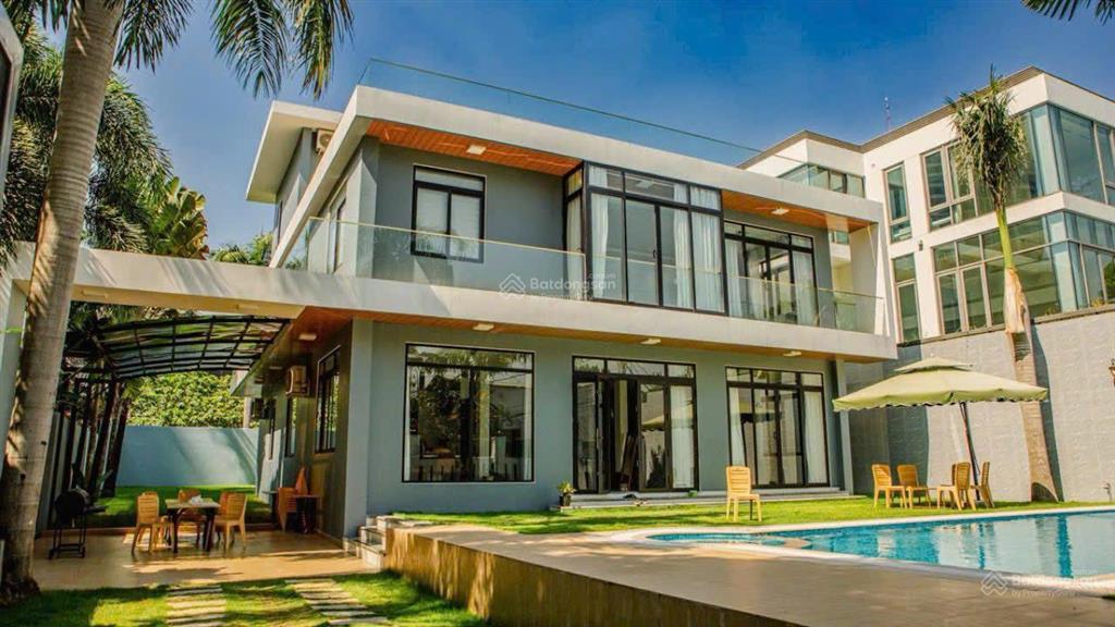 Cho thuê villa 750m2 trung tâm thảo điền